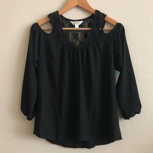 NWT Decree open shoulder blouse